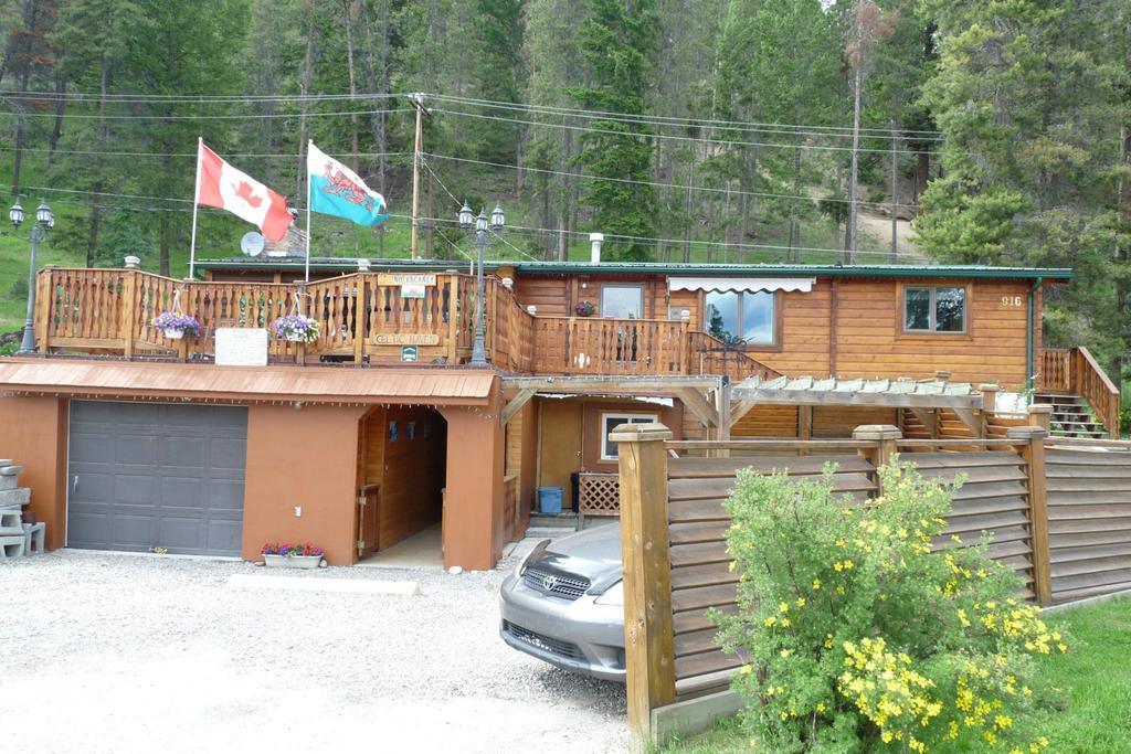 Отель Celtic Haven Jasper National Park Экстерьер фото